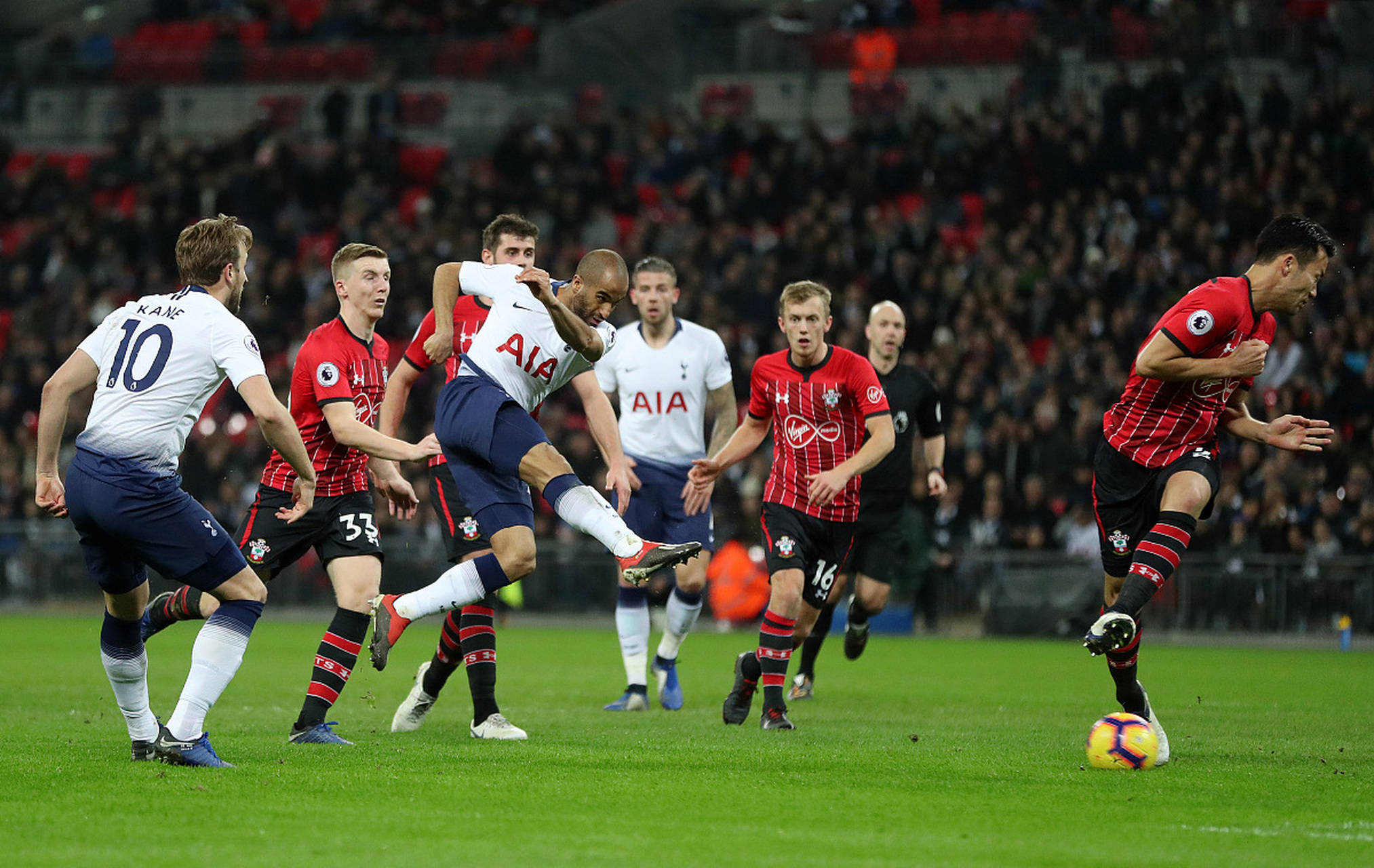 弥补中后卫 弥补中后卫